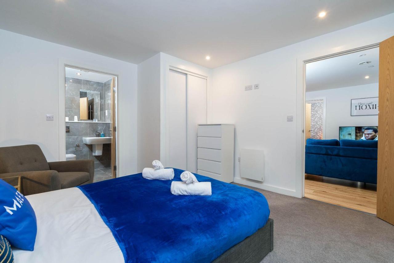 Maevela Apartments - Luxury Broad St Apartment - 2 Bed, 2 Bath - City Centre/Cube/Mailbox - With Underground Parking ✓- L Shape Sofa, Large 50 Inch Smart Tv With Free Netflix & Wifi Birmingam Exterior foto